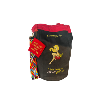 SECCHIELLO N. 546 – Collezione "Pin-up su Fragola" – Pezzo Unico – Borsa Artigianale di Lusso – Made in Italy