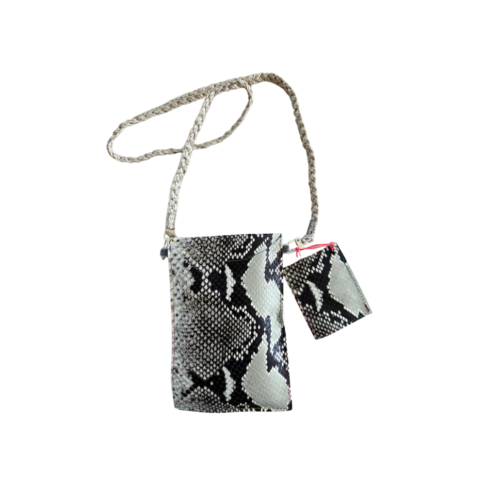 PORTATELEFONO N.266 PERSONALIZZABILE – Collezione "Luxury" – Pezzo Unico – Accessorio Artigianale di Lusso – Made in Italy - immagine 3